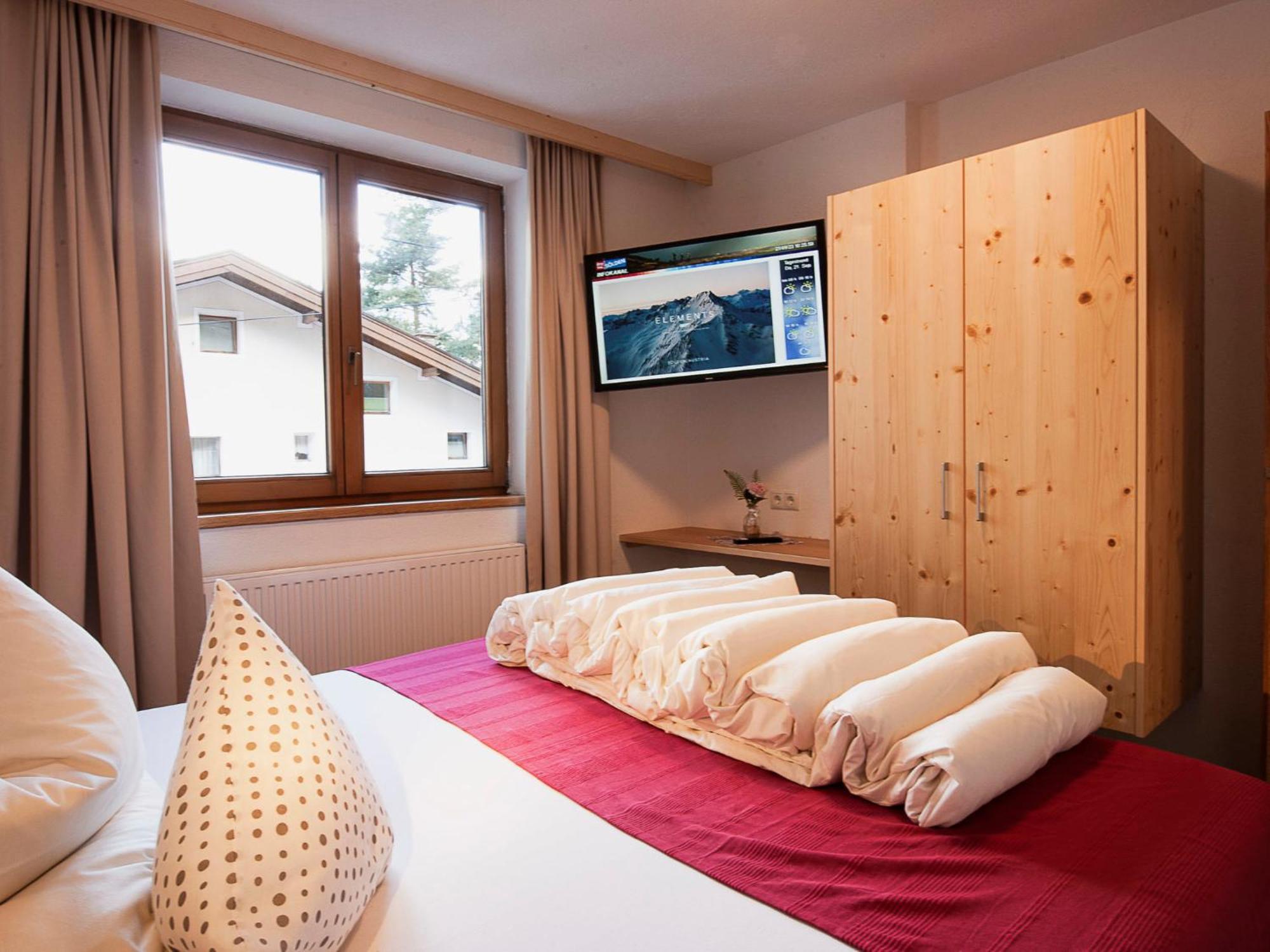 Apartment Falkner-13 By Interhome Oberlängenfeld Dış mekan fotoğraf